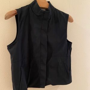 Lacoste Nylon Zip Vest